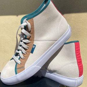 Womens Retro High top DC shoes